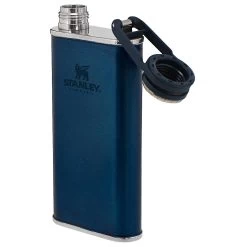 Stanley Classic Wide Mouth Flask - Water Bottle -Camping Shop stanley classic wide mouth flask water bottle detail 3